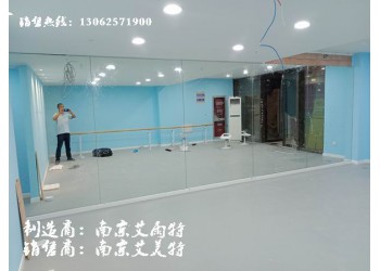 南京培訓(xùn)機構(gòu)鏡子安裝、南京培訓(xùn)班鏡子