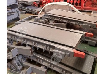YXD-1/7搖臺(tái) YXD-1/7礦用搖臺(tái)使用壽命長