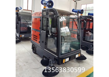 物業(yè)小區(qū)使用騰陽電動(dòng)掃地車的清潔效果