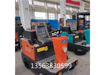 電動(dòng)掃地車的使用方法及注意事項(xiàng)