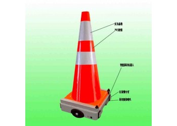 北京智能路錐機(jī)器人廠家 遠(yuǎn)程移動(dòng)封路路錐機(jī)器人報(bào)價(jià)